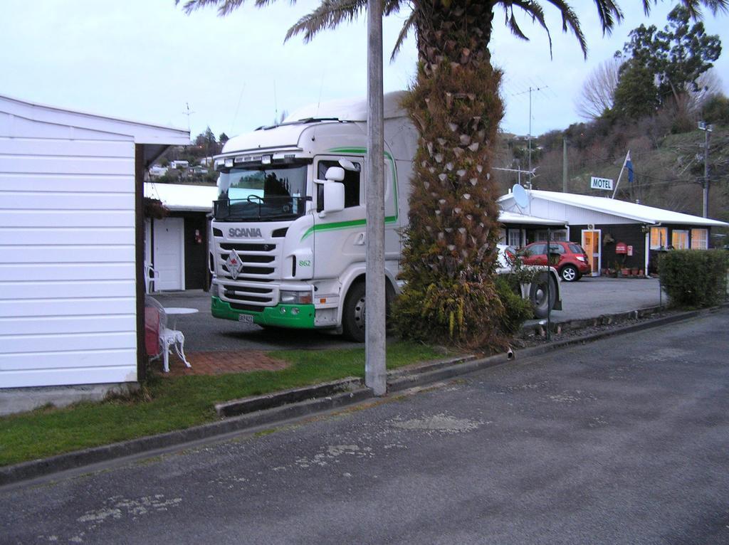 Coachman Motel Taihape Exterior foto